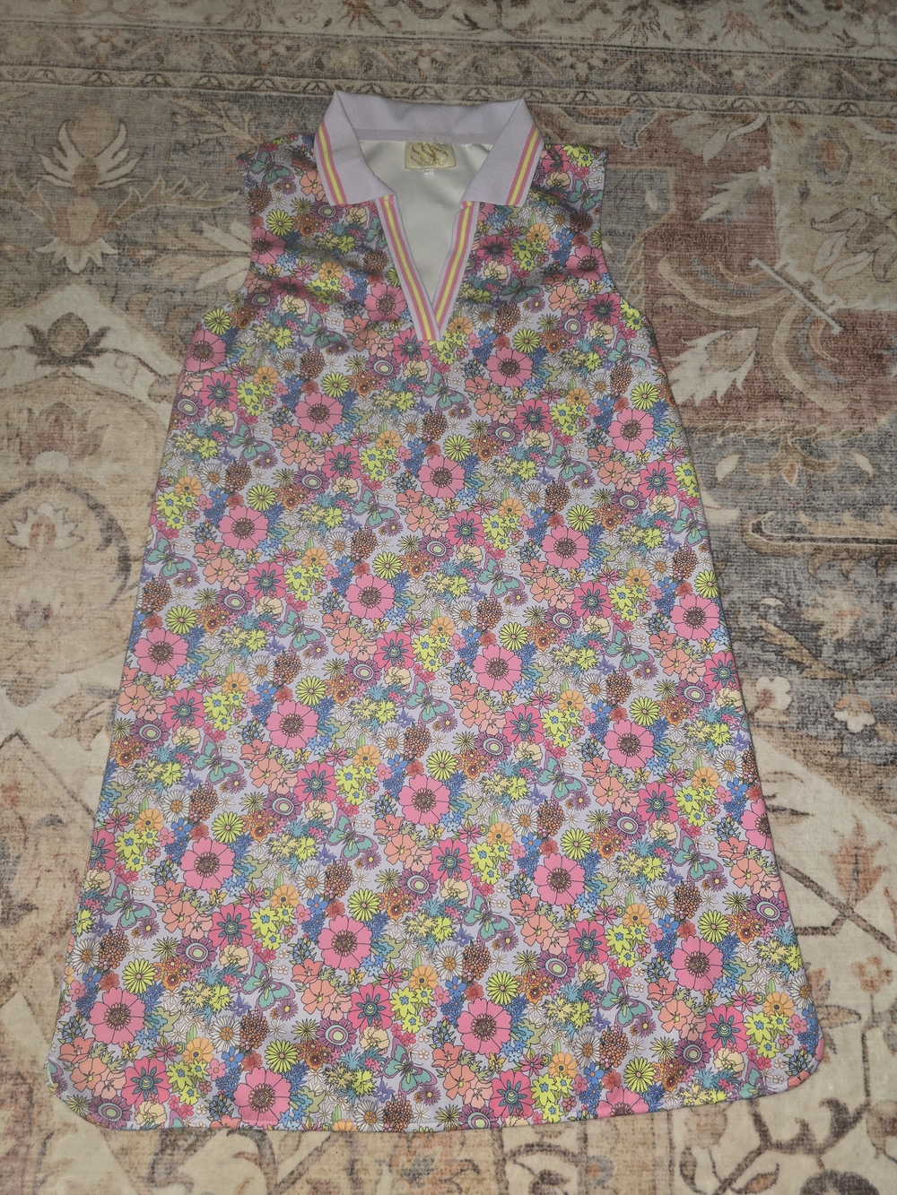 Blue Bloom Scuba Collared Sleeveless Active Dress - Picture 4 of 7